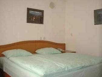 Omega Ambasador Hotel Szarajevó Kültér fotó